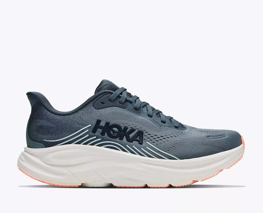 HOKA Clifton 11